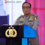 Profil Komjen Dedi Prasetyo Baca artikel detiknews, "Profil Komjen Dedi Prasetyo, Polisi Profesor yang Ditunjuk Jadi Wakapolri" selengkapnya https://news.detik.com/berita/d-8046953/profil-komjen-dedi-prasetyo-polisi-profesor-yang-ditunjuk-jadi-wakapolri. Download Apps Detikcom Sekarang https://apps.detik.com/detik/